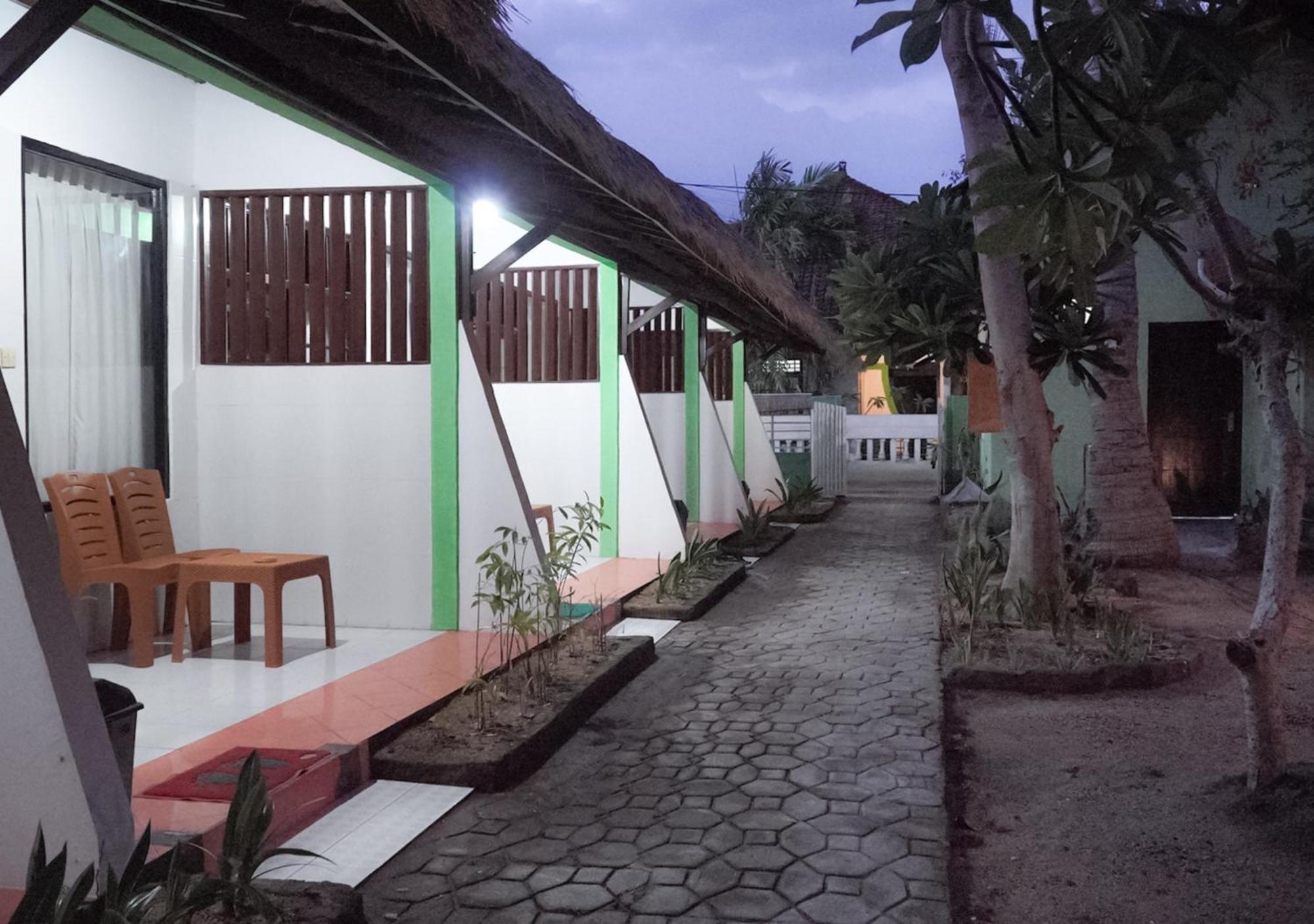 Energy Melati Gili Hotel Джили Трауанган Екстериор снимка